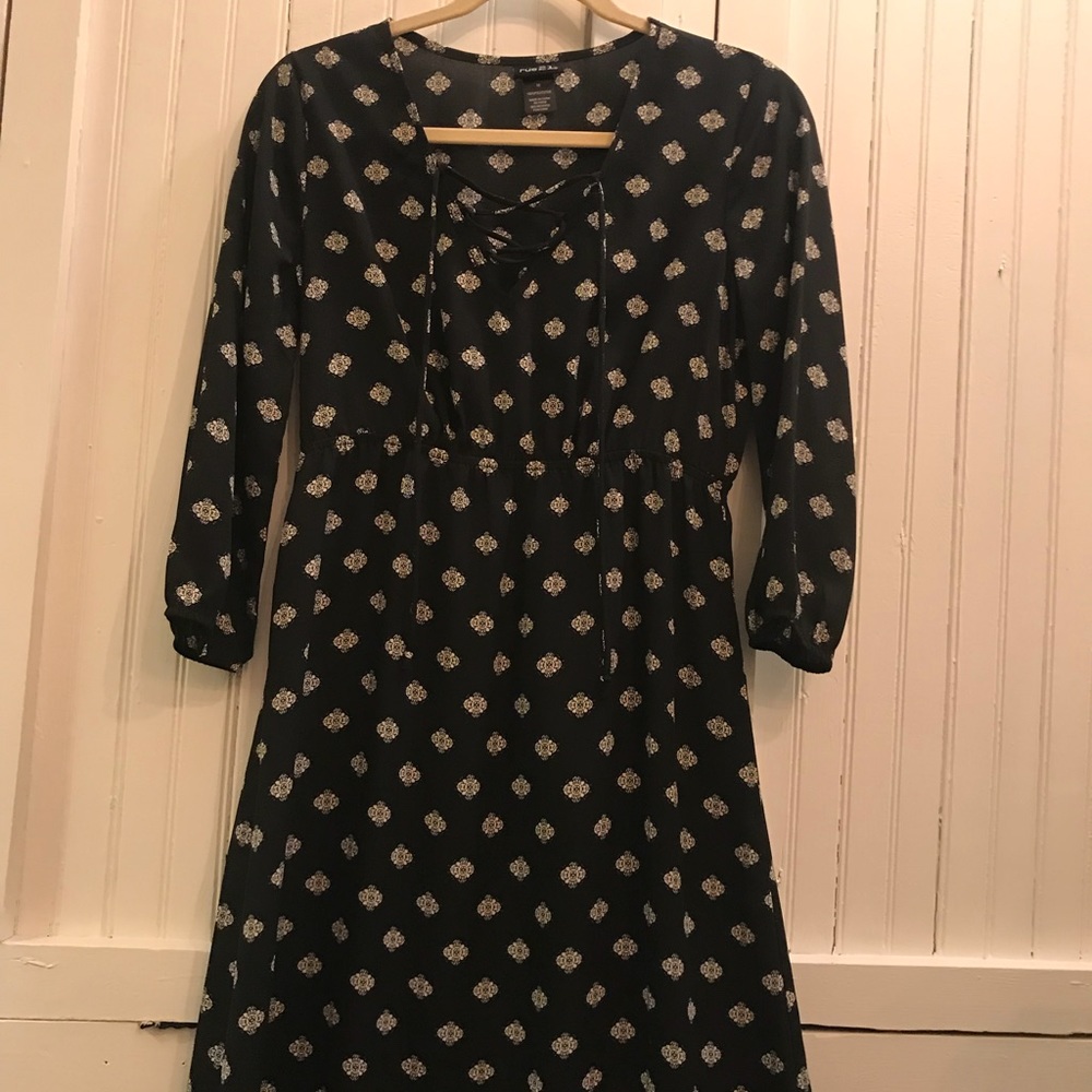 Black and white printed maxi dress